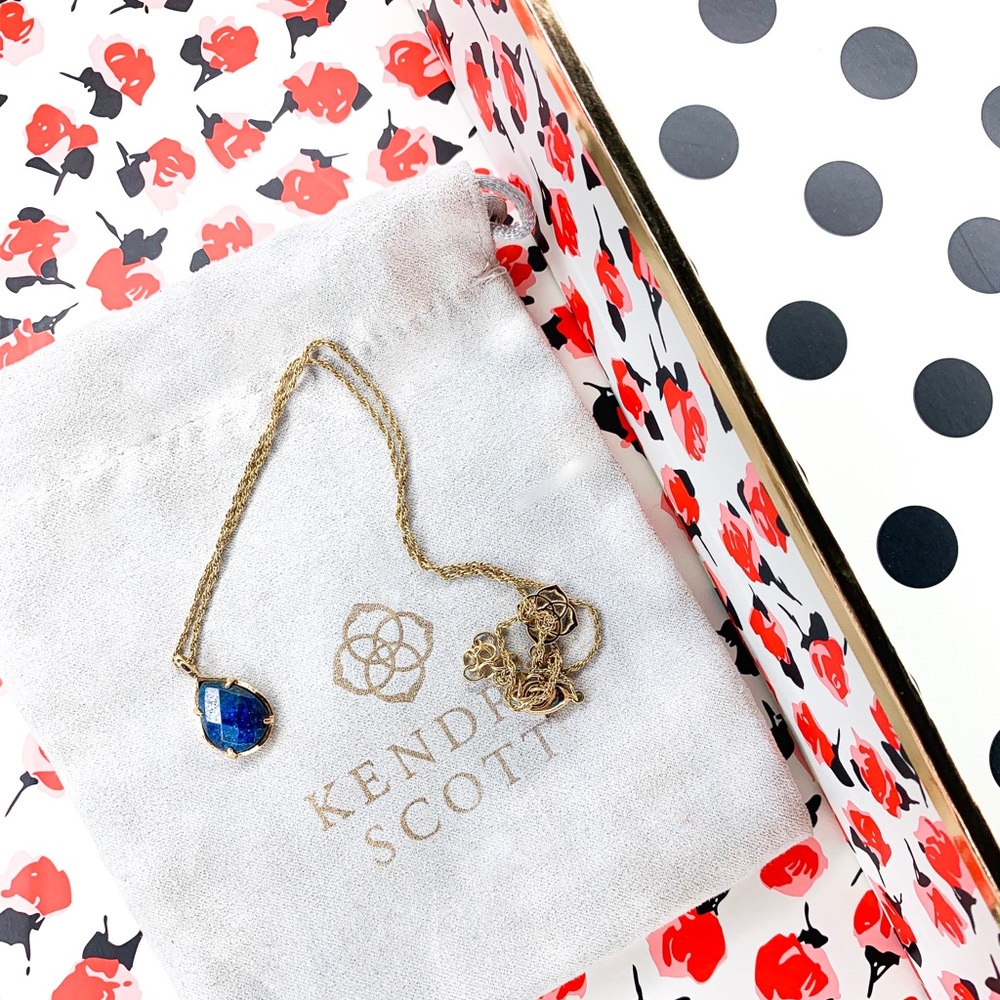 Kendra Scott - Navy Blue pendant necklace